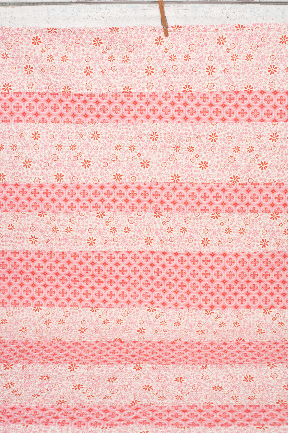 Girl's Pink Organic Cotton Crib Quilt