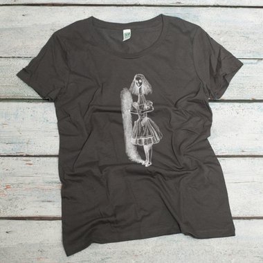 Alice Women's Organic Cotton Tee - From Alice's Adventures in Wonderland